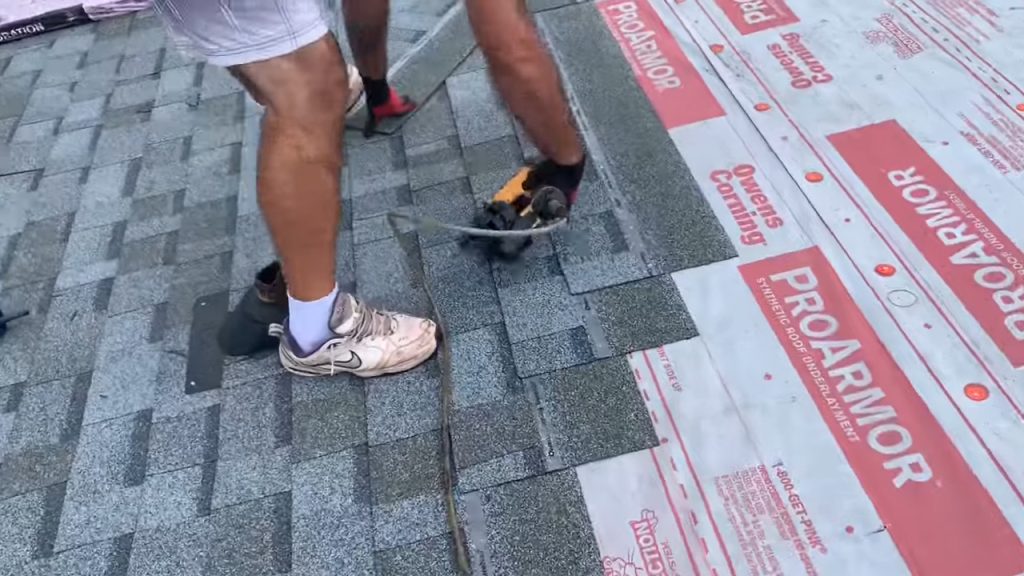 Home Roof Replacement​